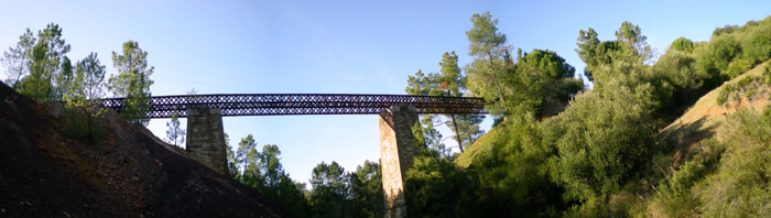 Primer puente de hierro